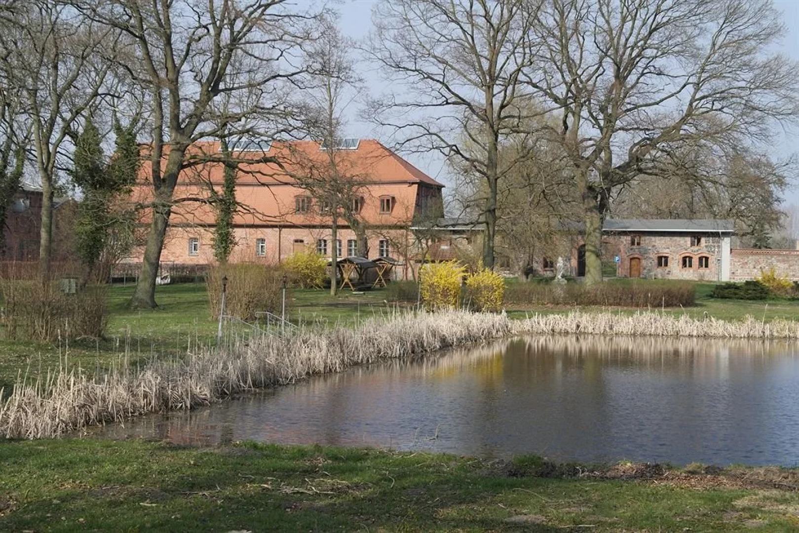 Schloß Rothenklempenow