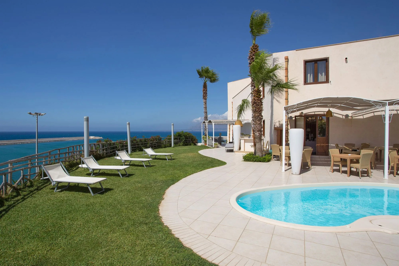 Marina Holiday Resort & Spa