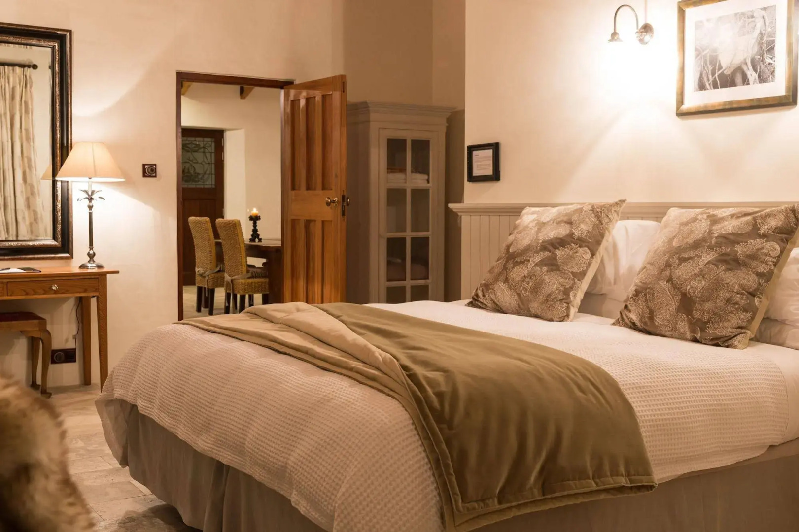 Mt Cook Lakeside Retreat