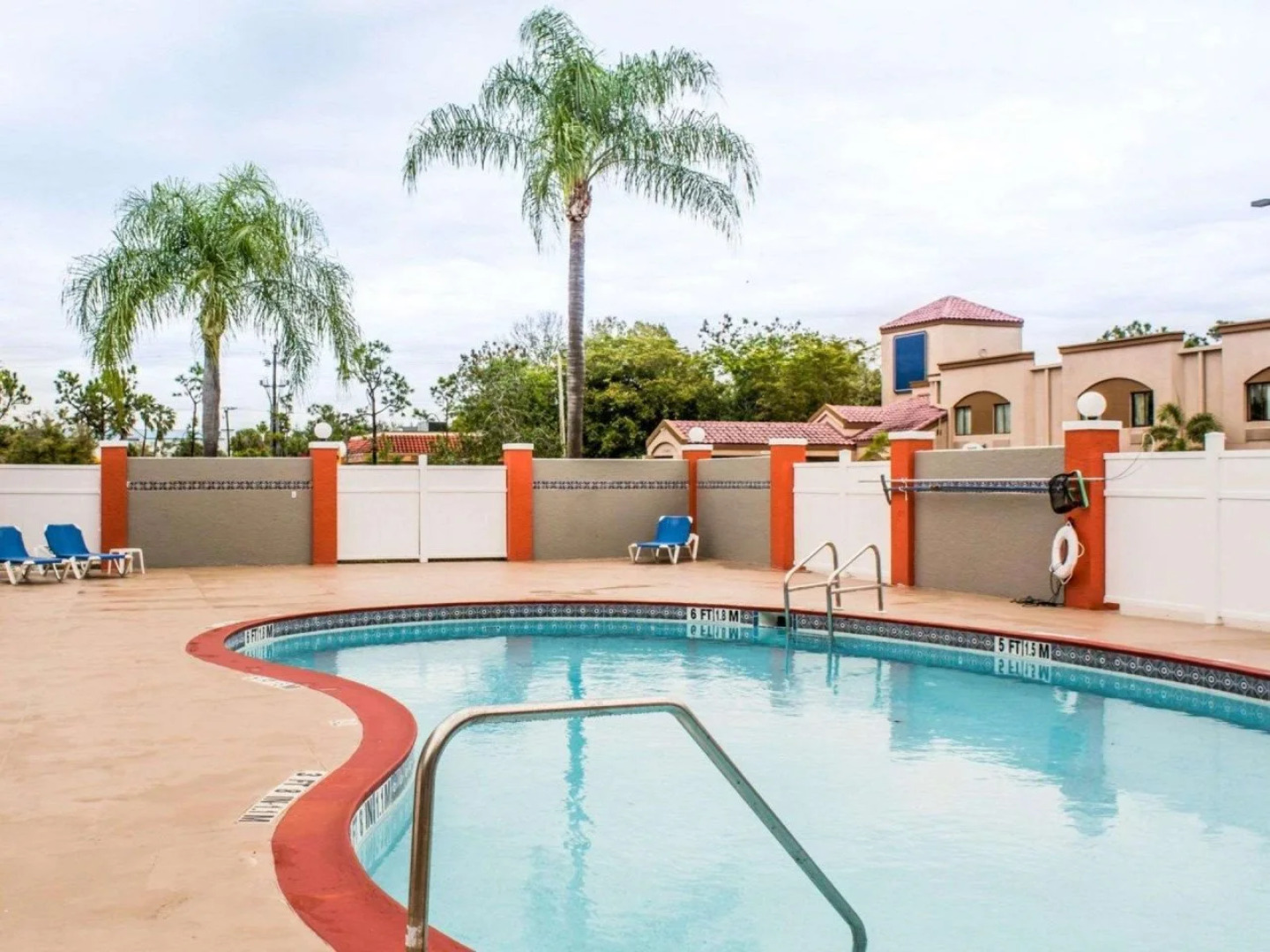 Quality Suites Fort Myers I-75