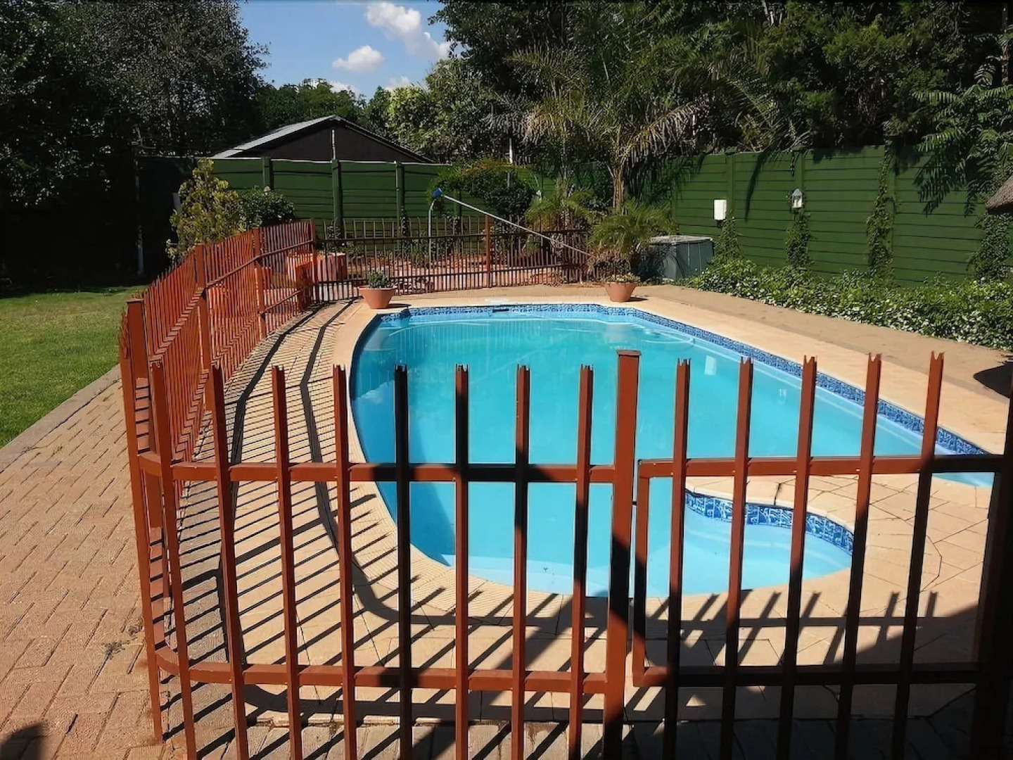 Windchime Guest Manor