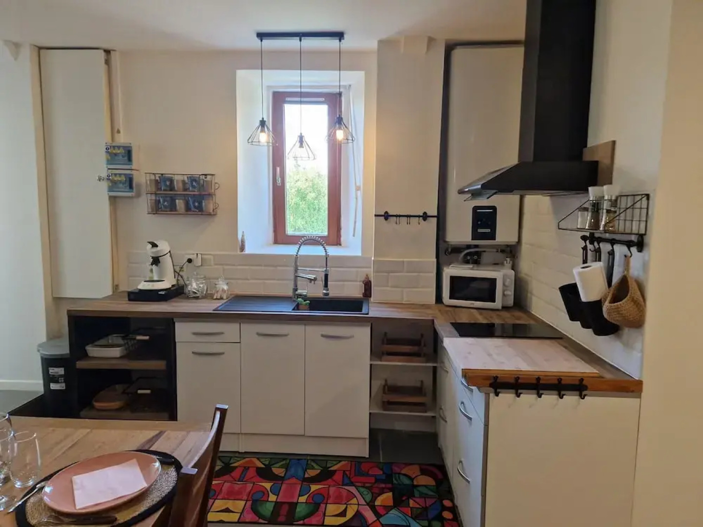 Apartment With Swimming Pool, Wifi