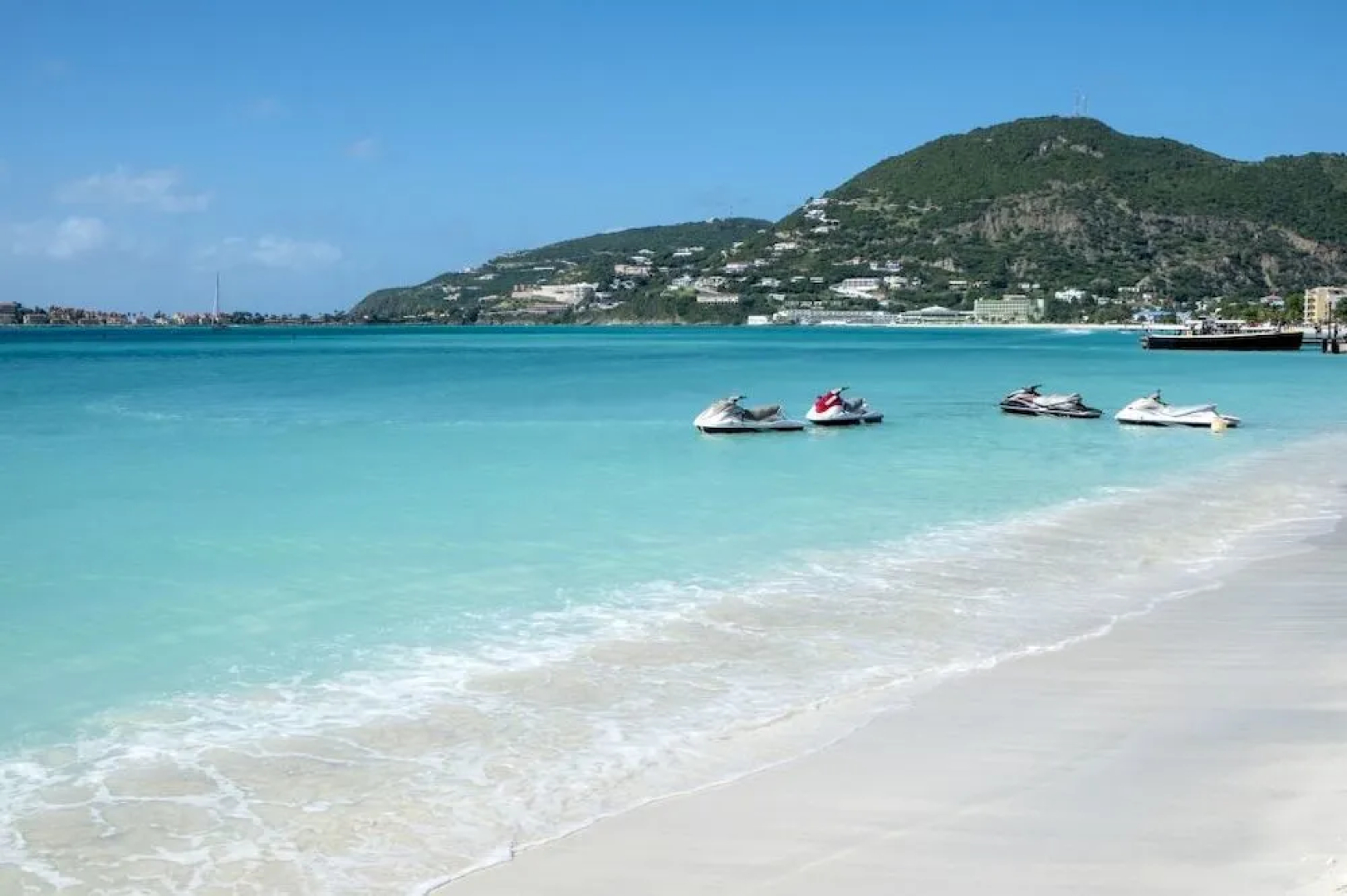 Ocean's Luxury 2 Bedroom Suites