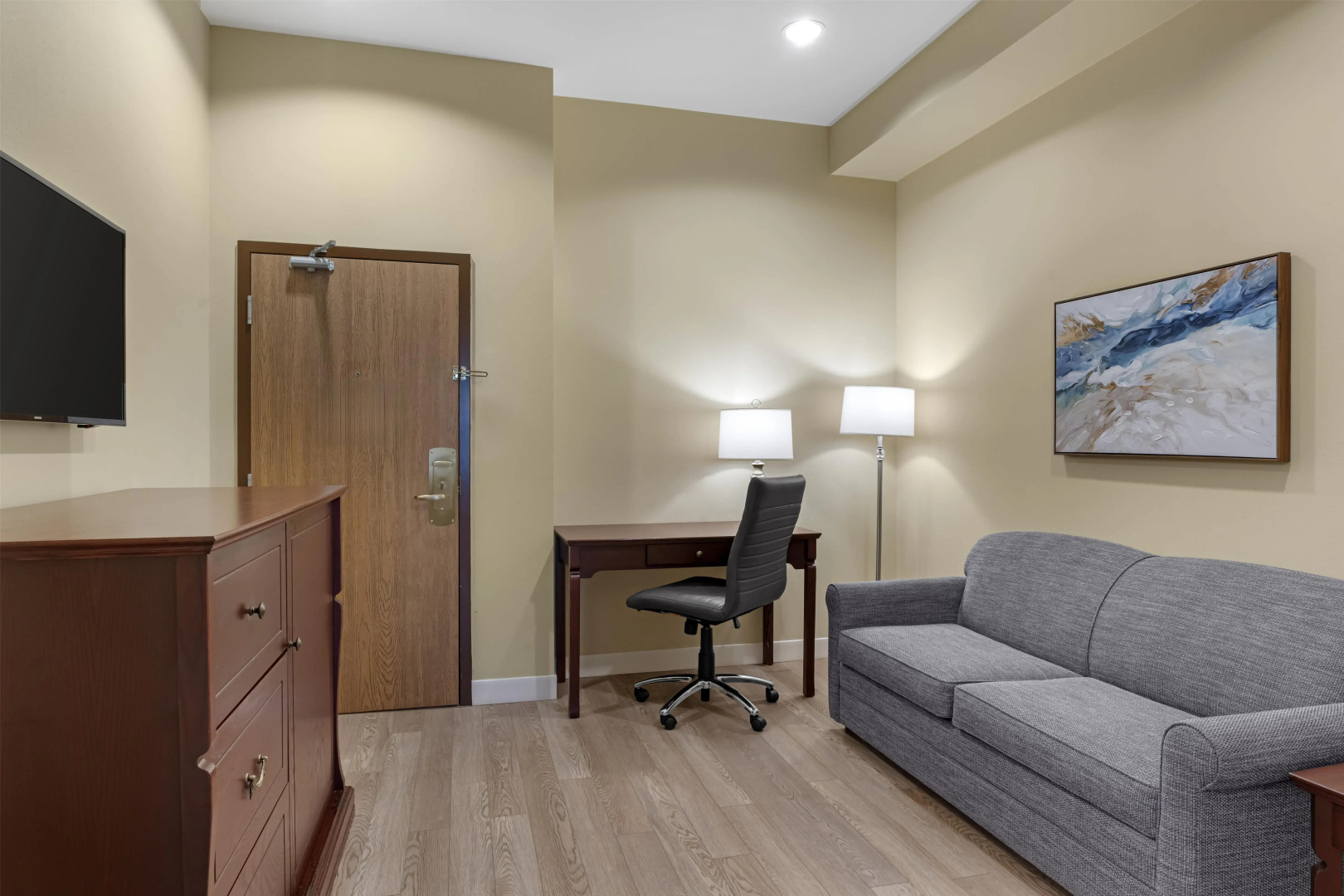 Best Western Plus Fredericton Hotel & Suites