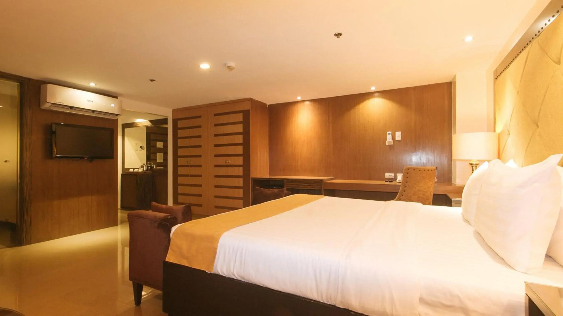 Torre Venezia Suites