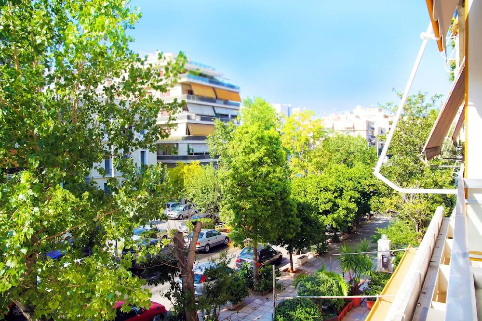 Alma Apartments South