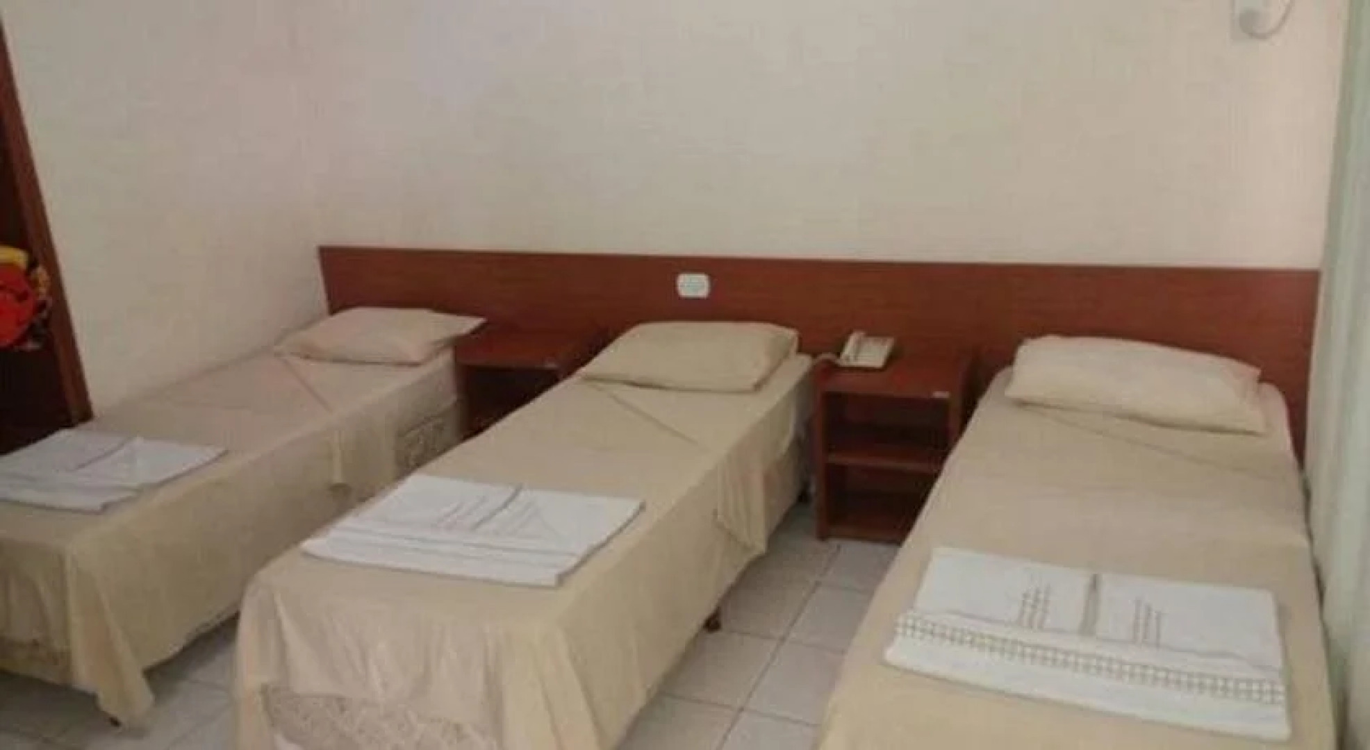 Candeias Hotel Gold Fish