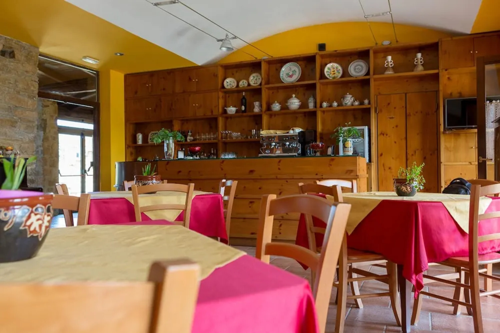 Apartment With 2 Bedrooms in Trivigno, With Pool Access and Wifi