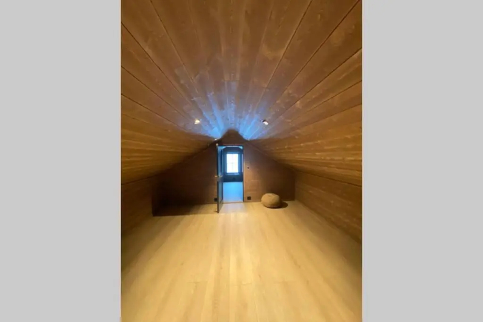 Hytte i Stryn med elbil lader