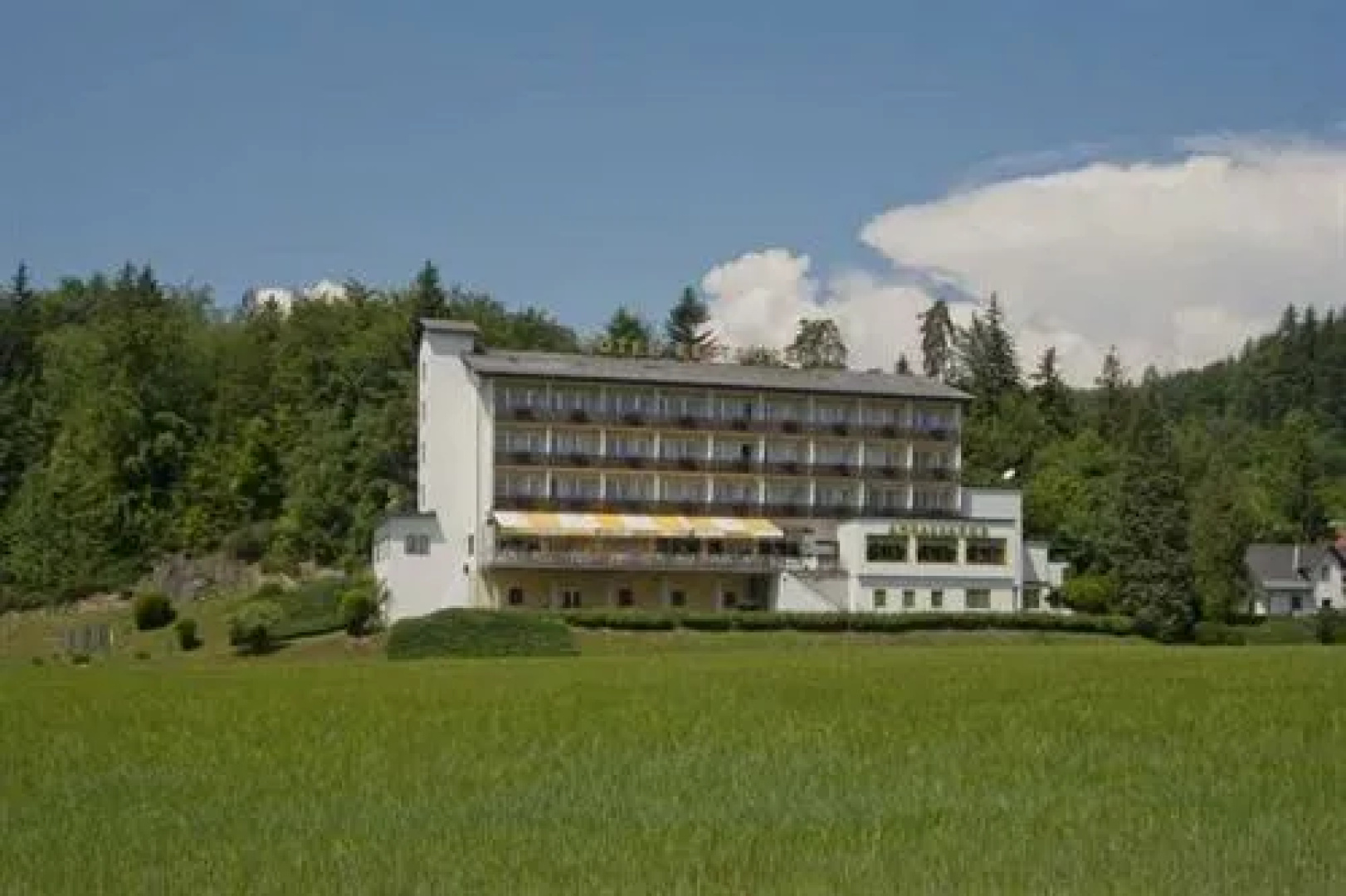 Hotel Ambassador