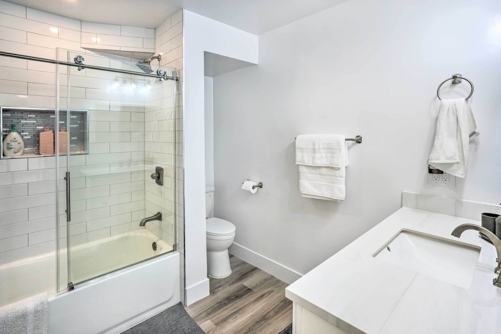 San Clemente Condo w/ Gorgeous Views: Near Beach!