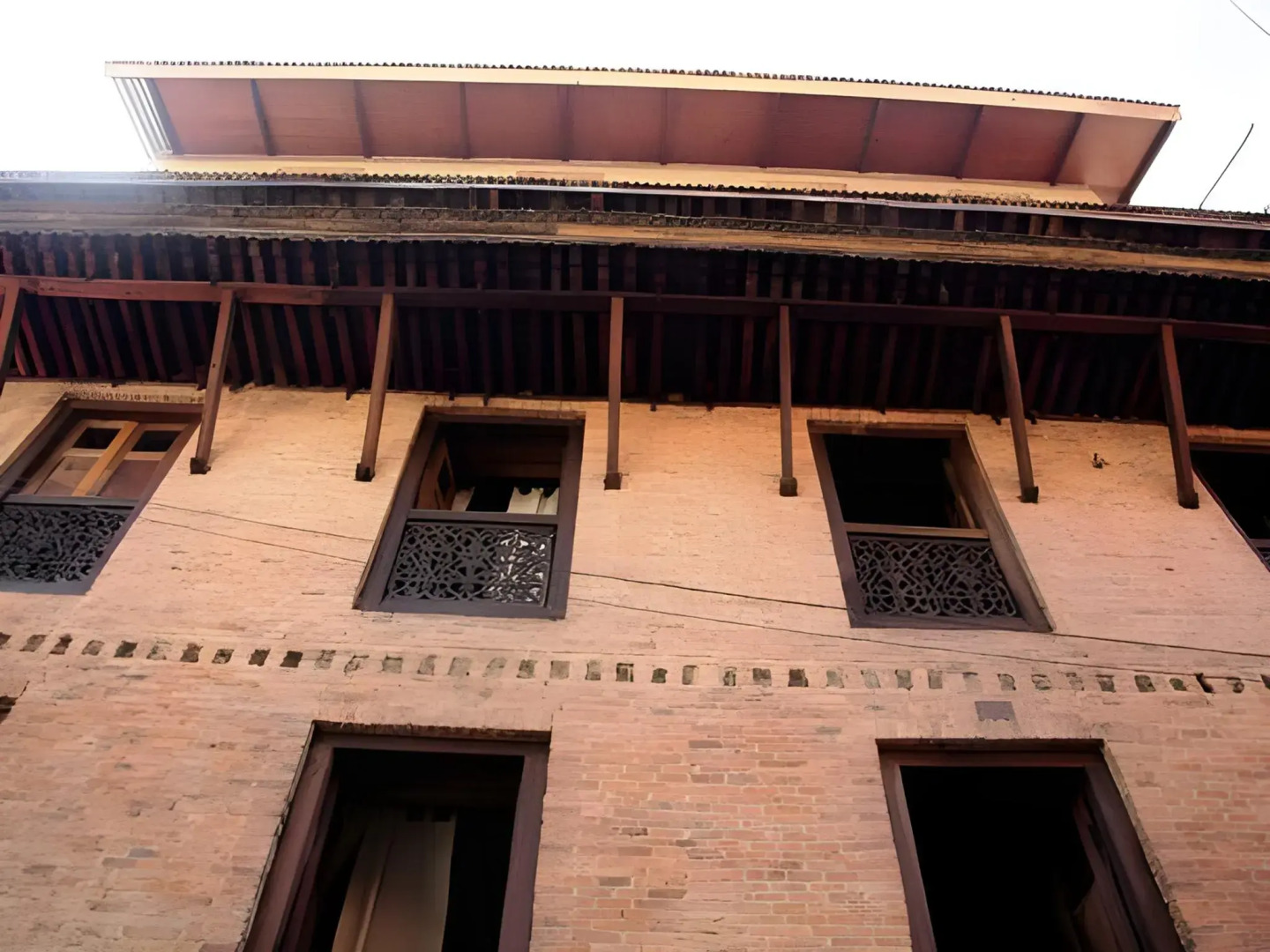 Traditional Homes - Swotha