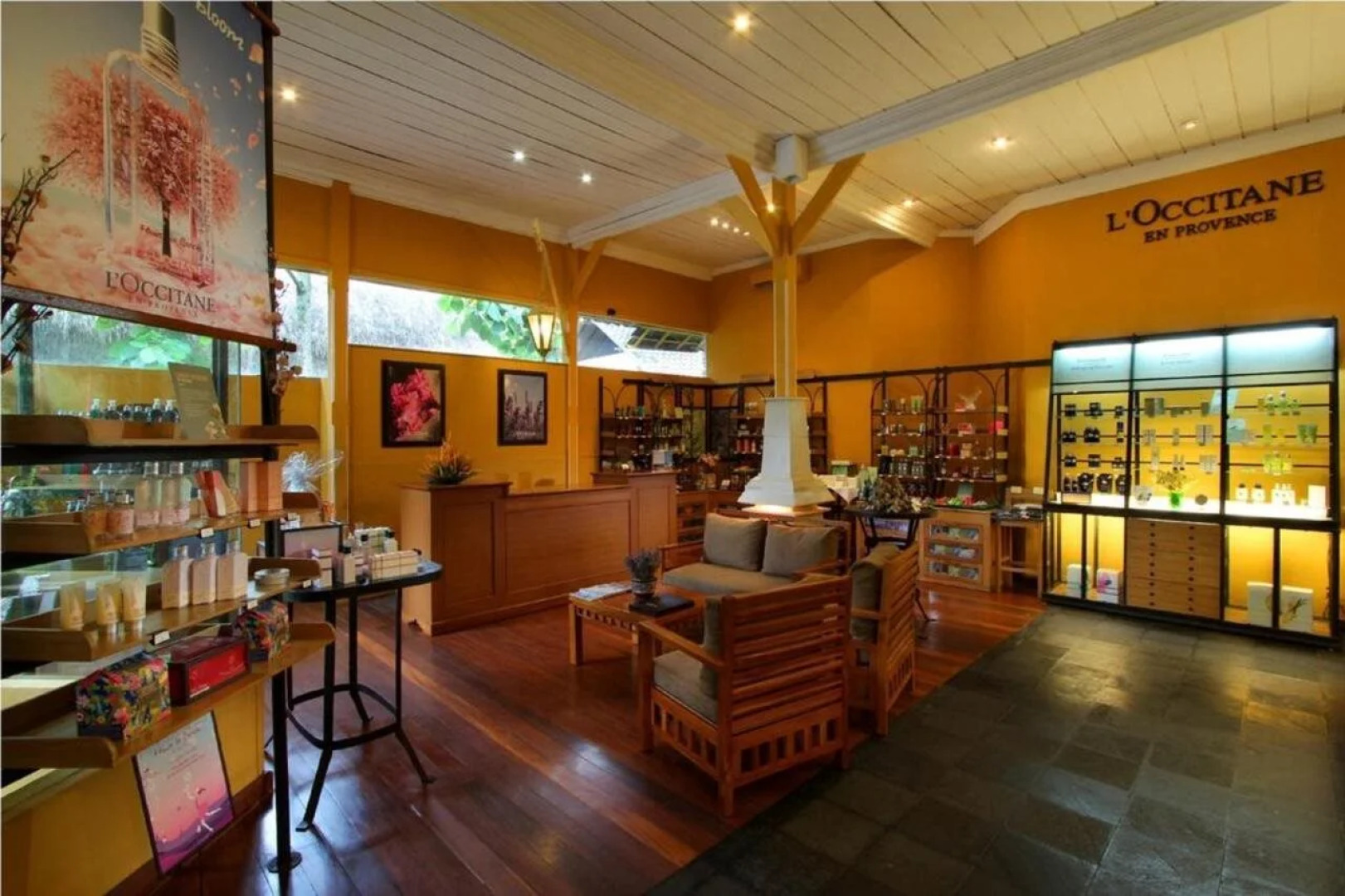 Jungle Retreat by Kupu Kupu Barong