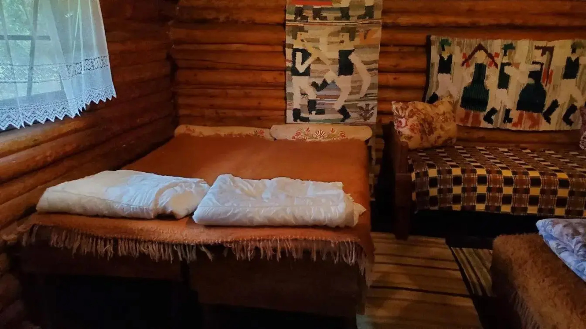 Casa Rustic Fehér & Fekete Vendégházak