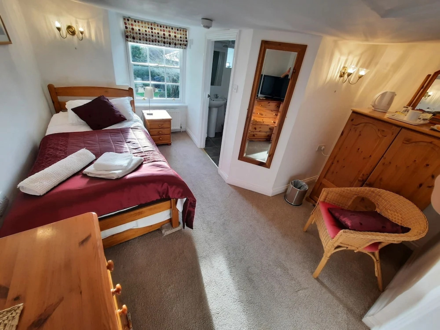 The White Cottage B&B