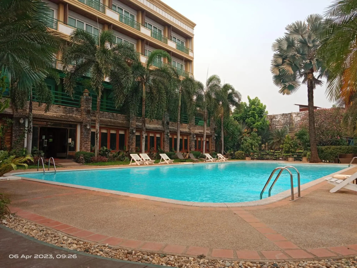 Leuxay Hotel