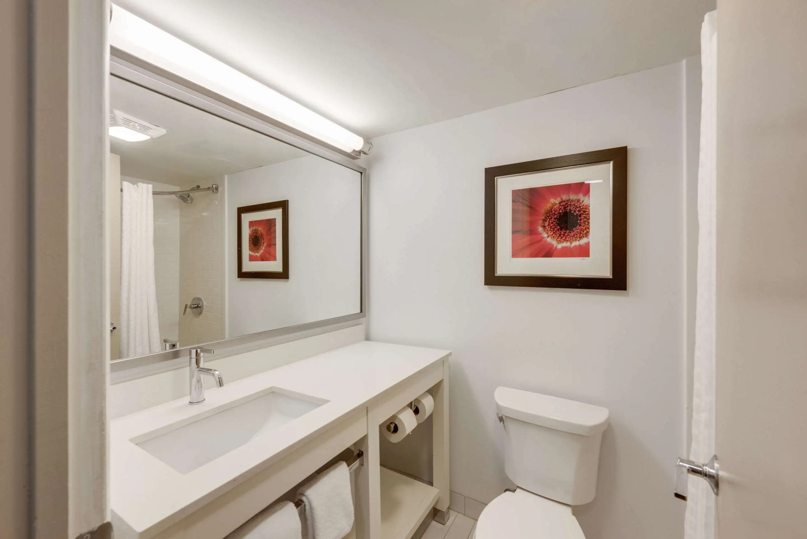 The Crossroads Hotel, Newburgh