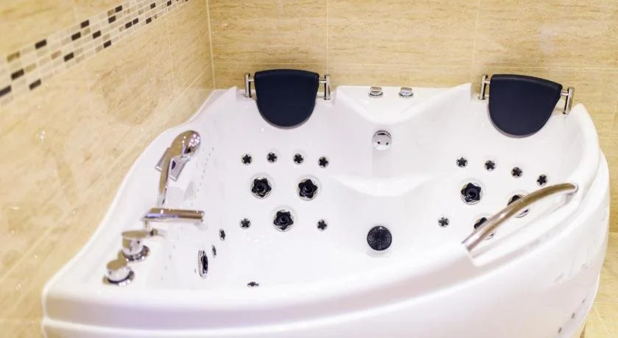 The Sands - Sea Front Apartments