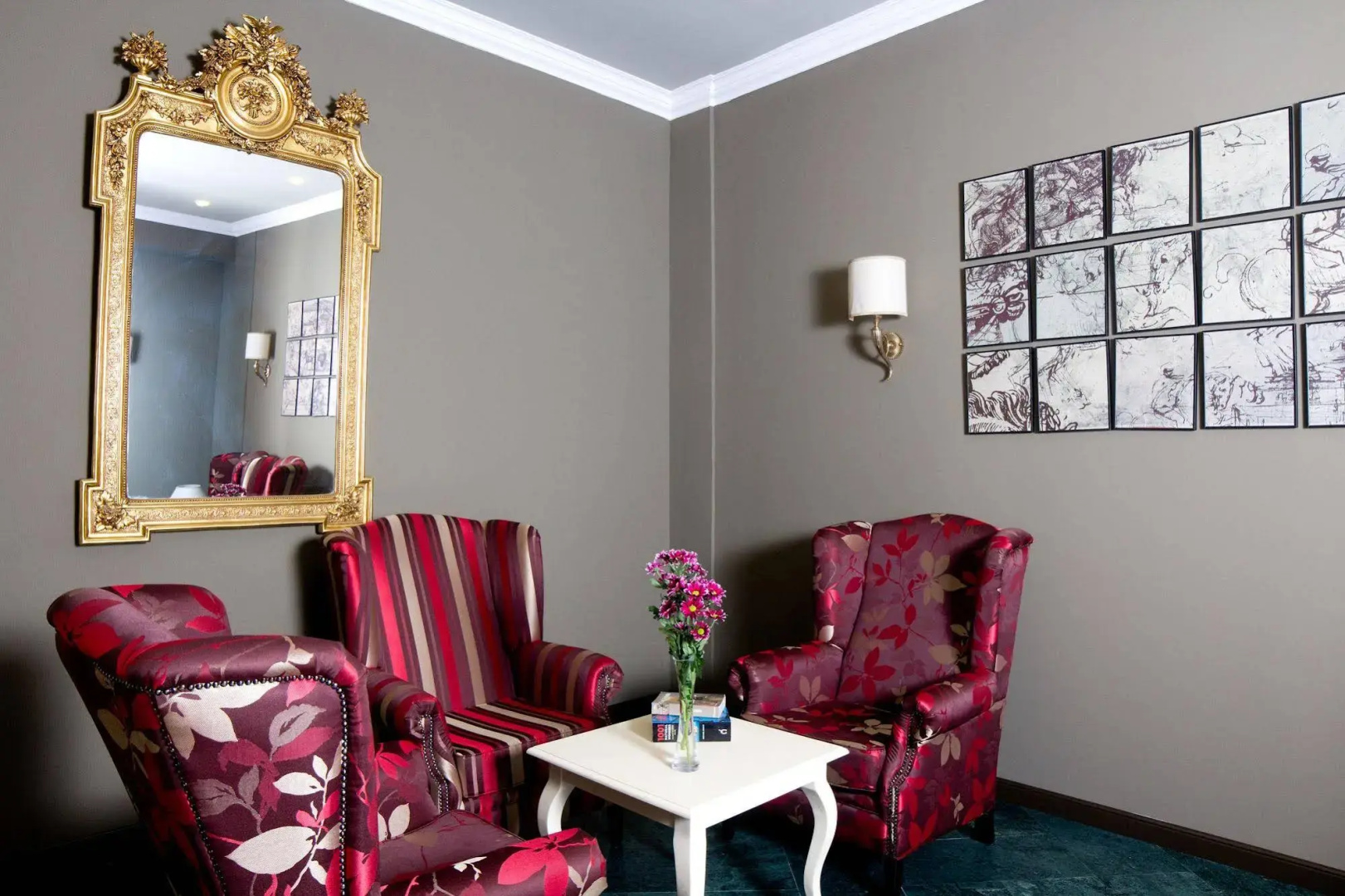 Topaz Boutique Hotel