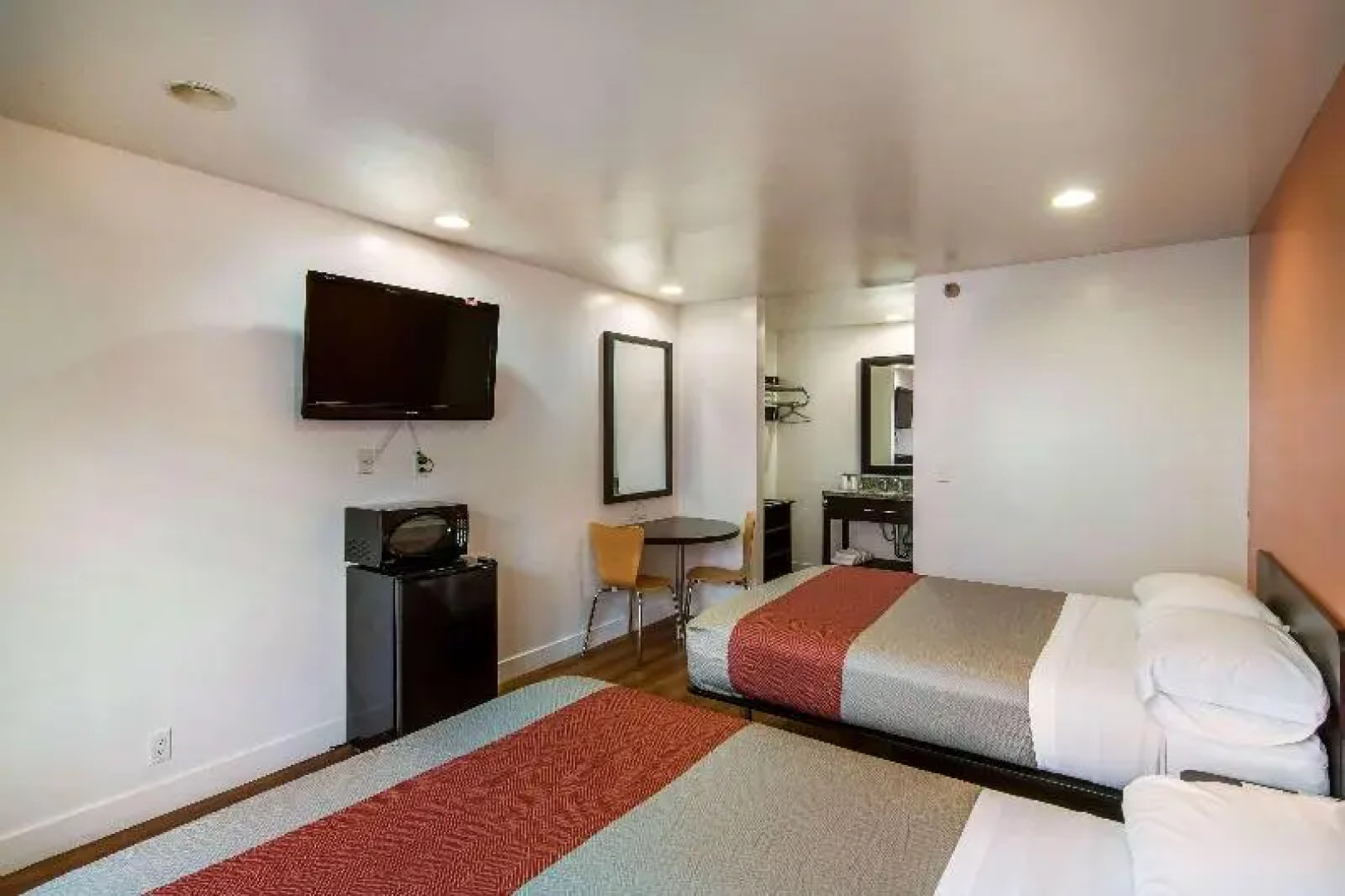 Rodeway Inn