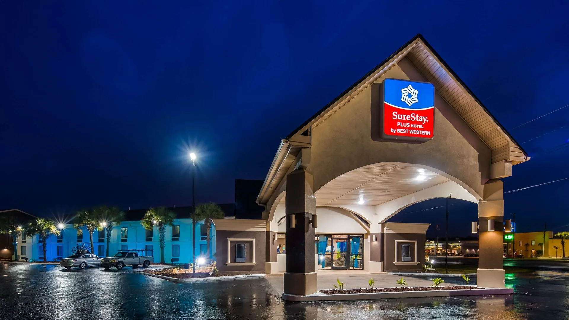 Regency inn and Suites