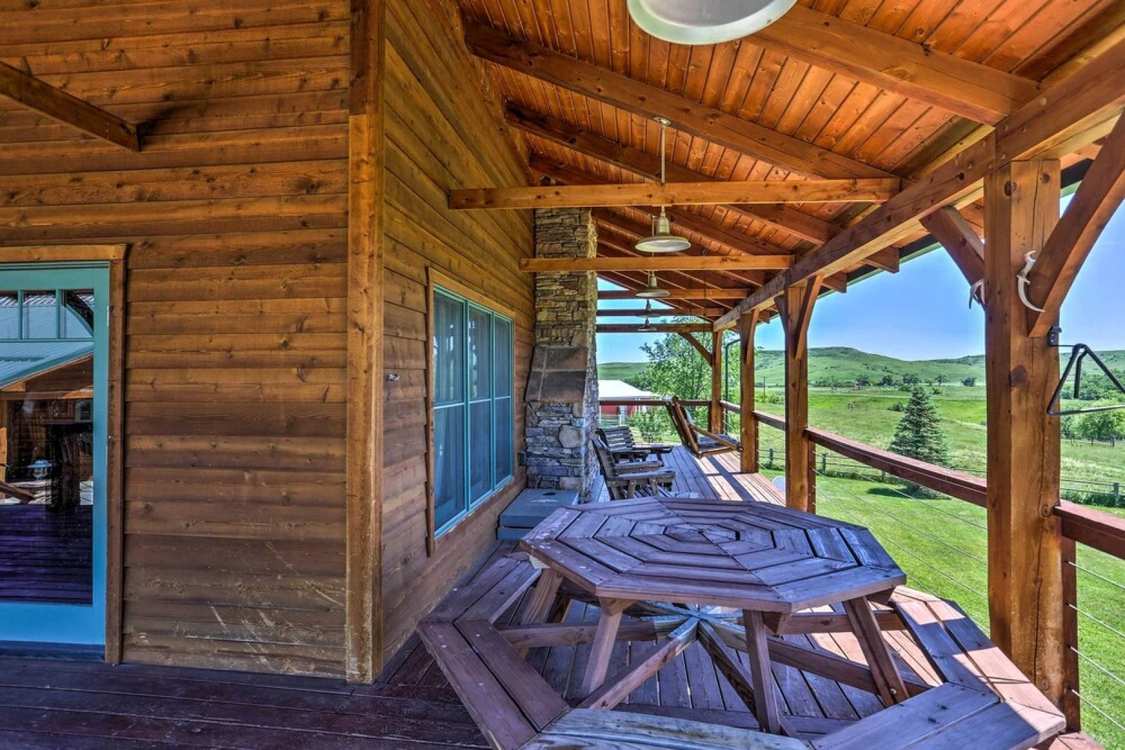 Spearfish Home on 40 Acres w/ Private Lake!