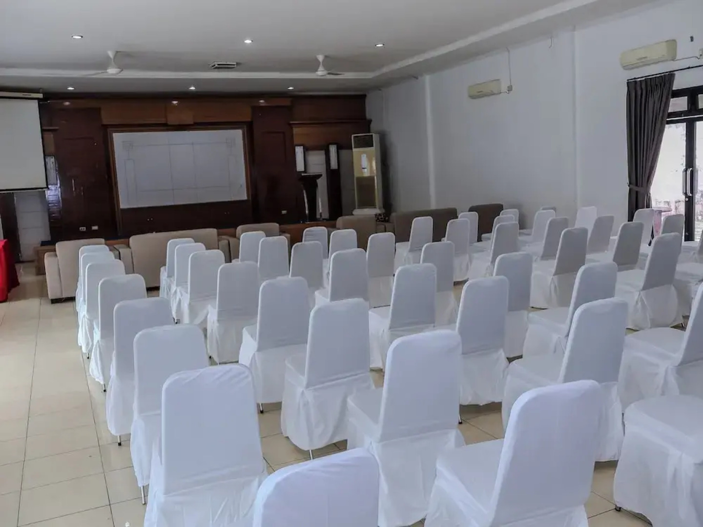 Hotel Hakmaz Taba Syariah Lubuk Linggau