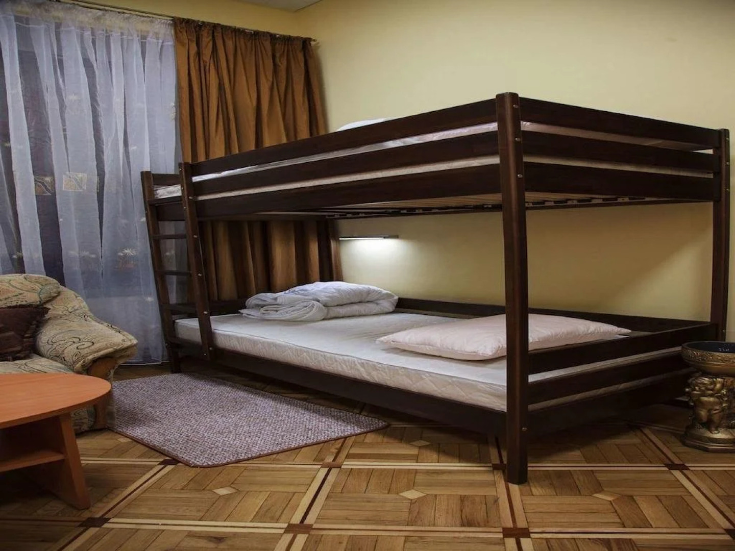 Хостел Берлога