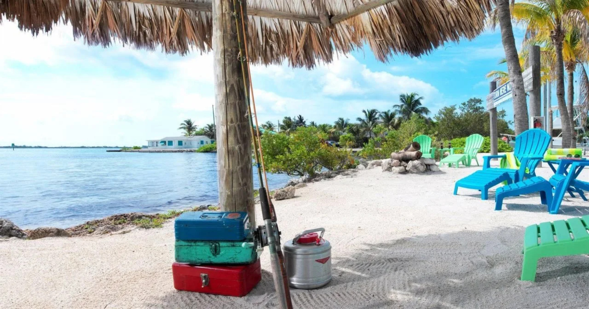 Dolphin Marina & Cottages