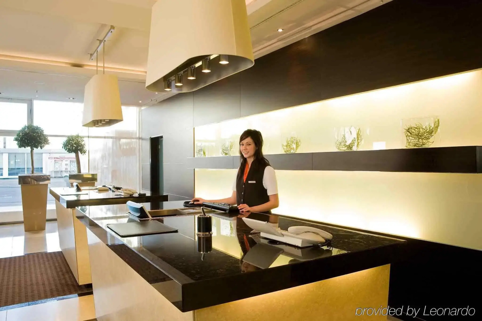 Occidental Dresden Newa