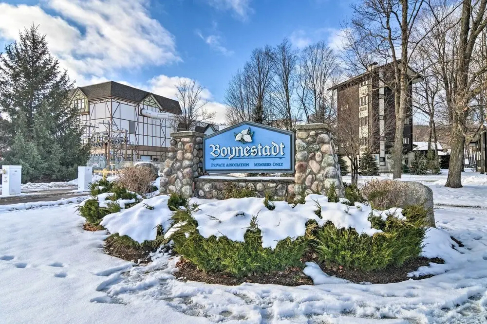 Ski-in/ski-out Getaway at Boyne Mountain Resort