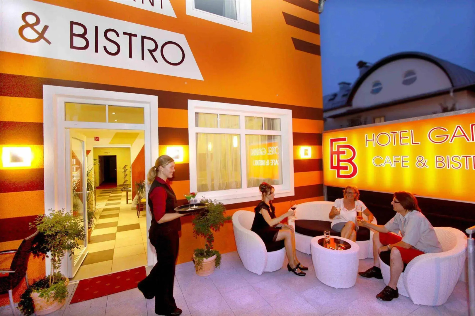 EB Hotel Garni
