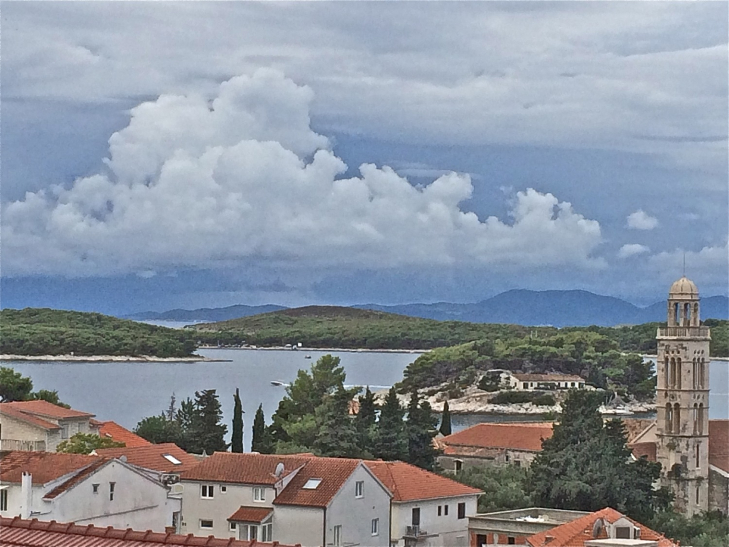 Apartment Tomi - beautiful view: A1 Hvar, Island Hvar