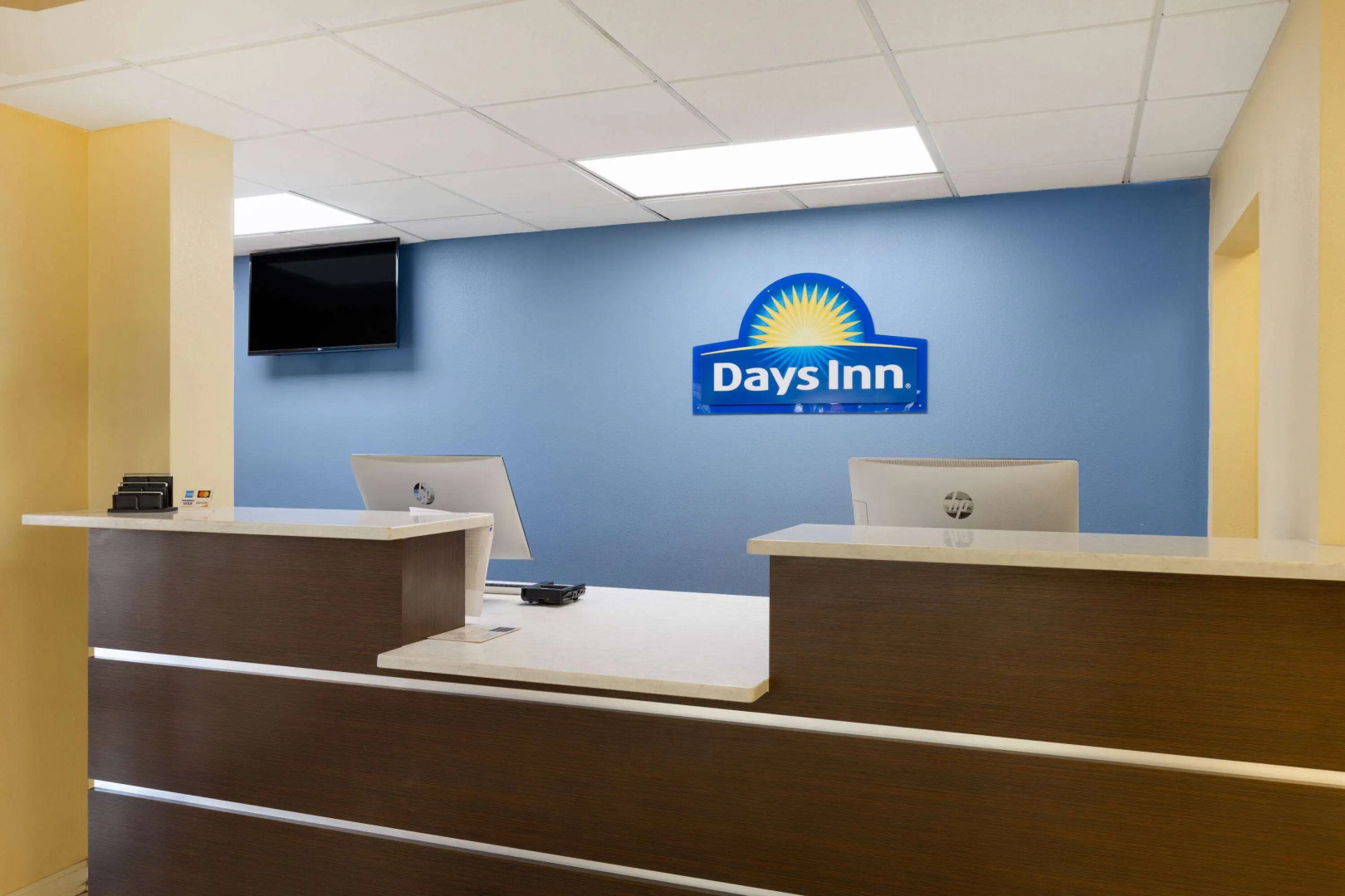 Days Inn by Wyndham Oak Grove/Ft. Campbell