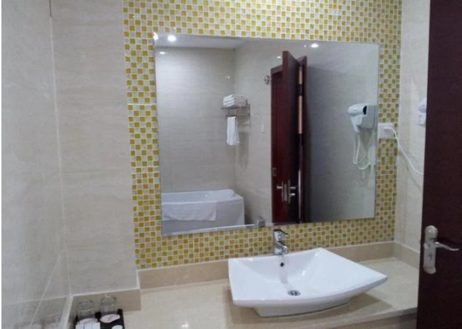 Lu'an Shanghong Hotel