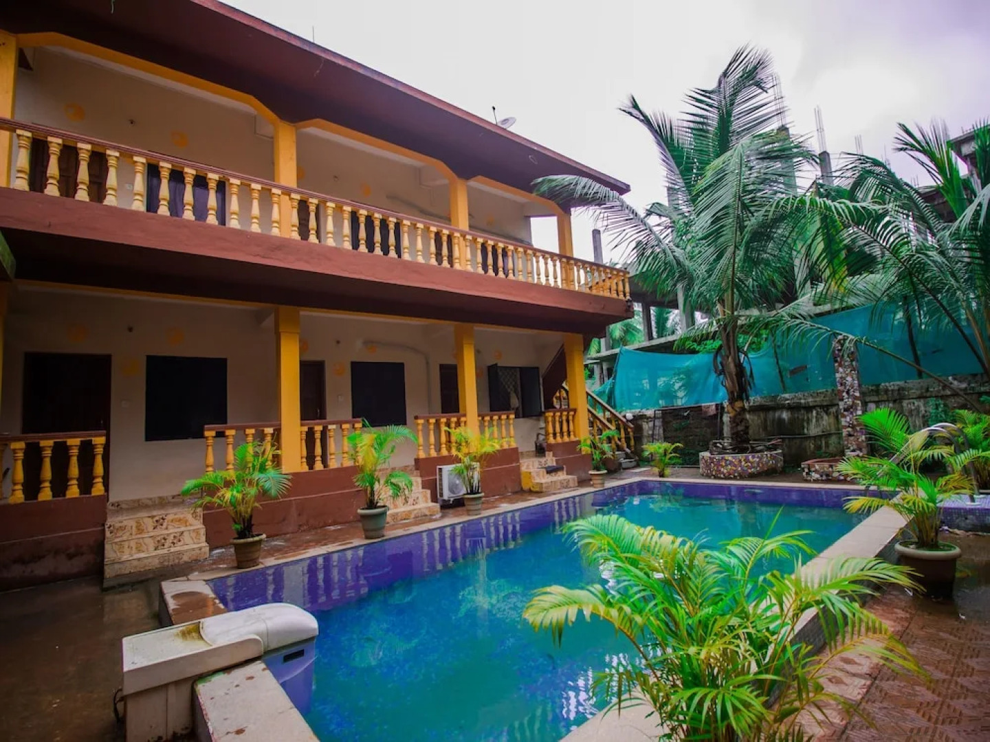 OYO 17094 Home Pool View Studio Uddo Beach