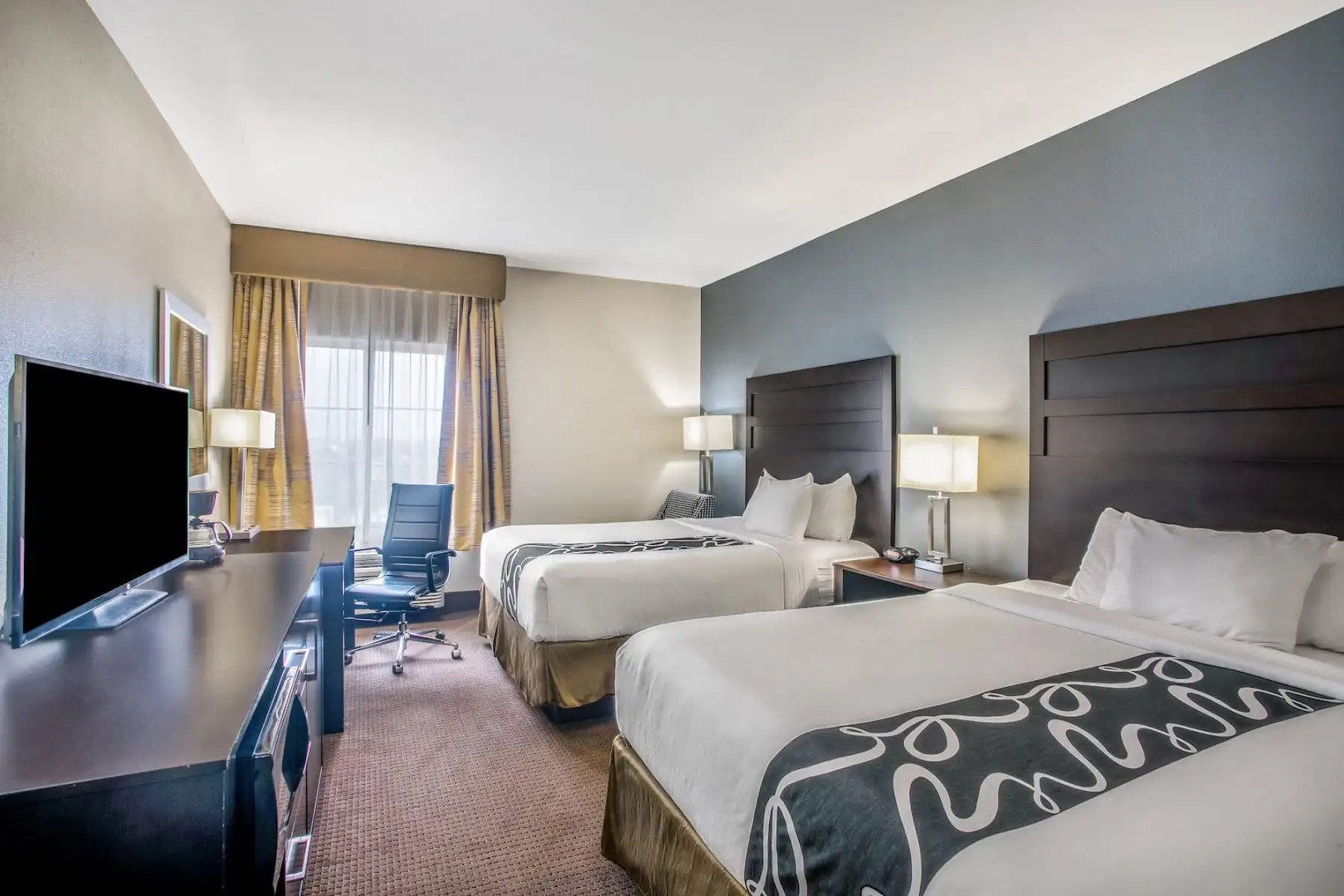 La Quinta Inn And Suites By Wyndham Karnes City Kenedy