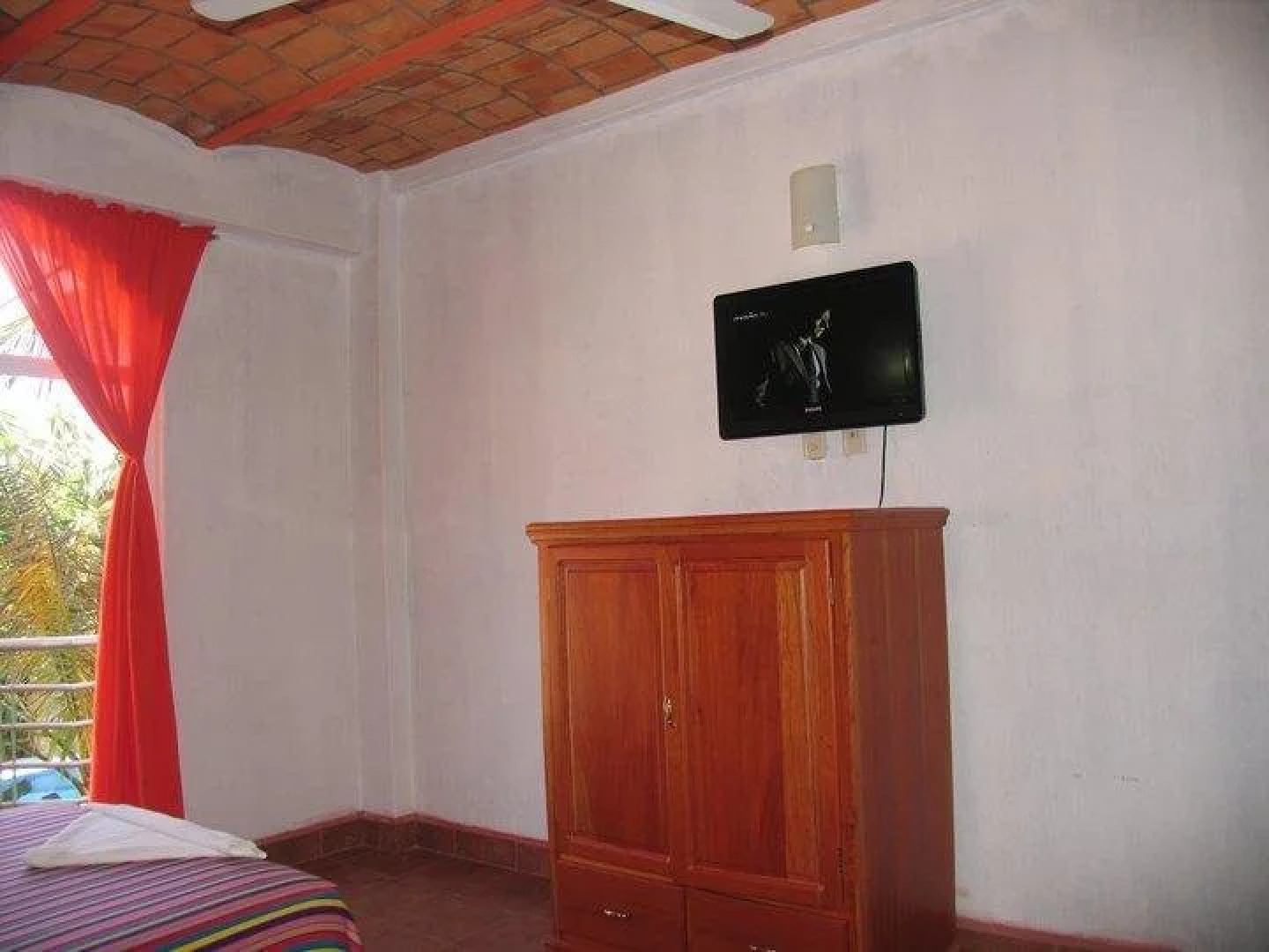 Hotel y Suites Bugambilias