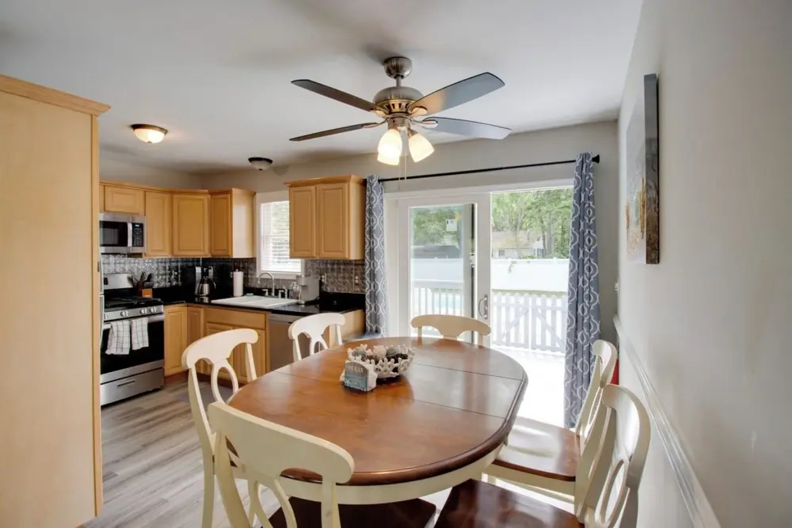 Charming Somers Point House w/ Private Pool!