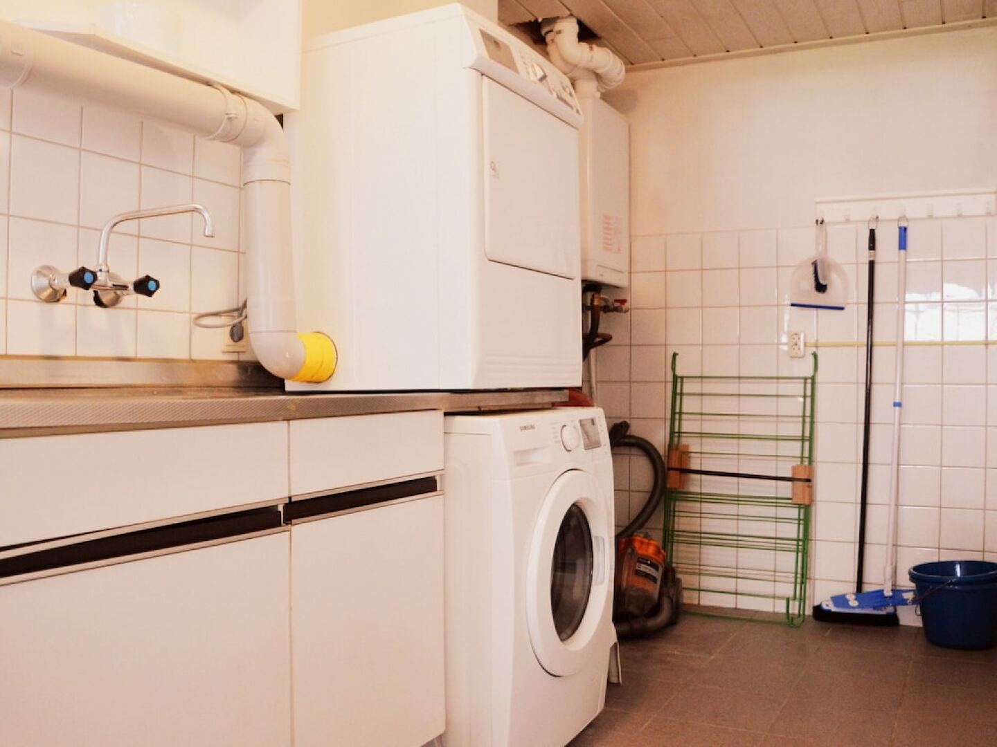 Modern Holiday Home in Veghel with Private Garden