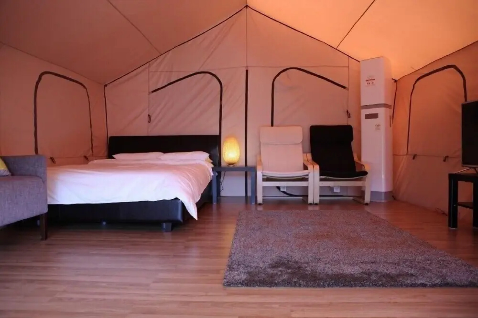 Chungjuho Camping World Glamping