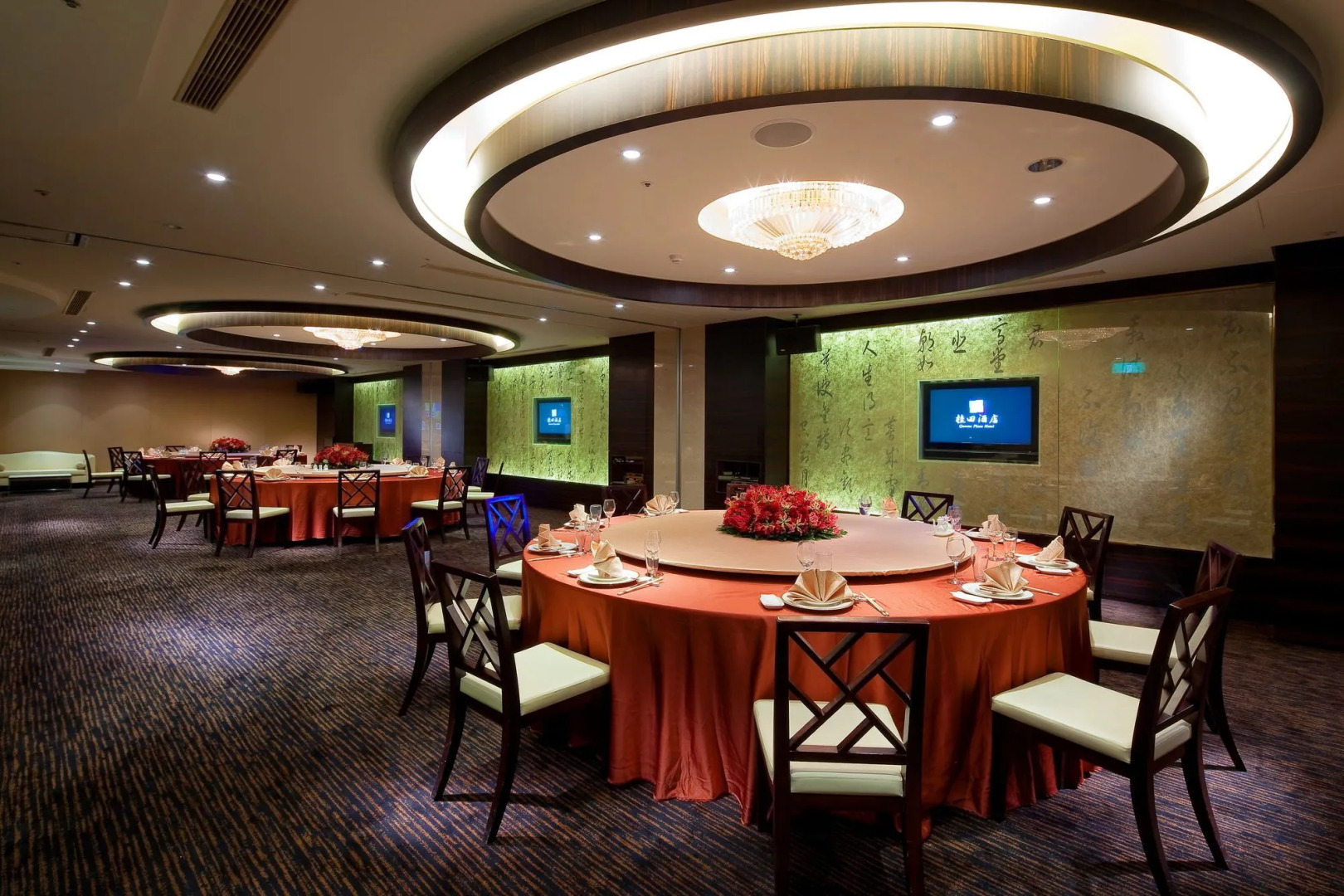 Queena Plaza Hotel Tainan