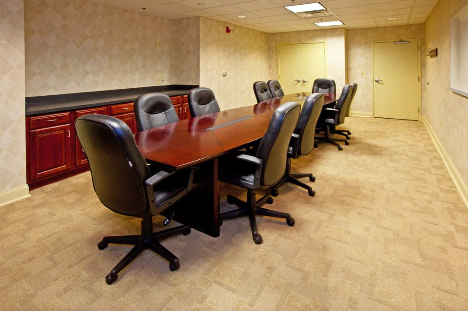 Red Lion Inn & Suites Elizabethtown