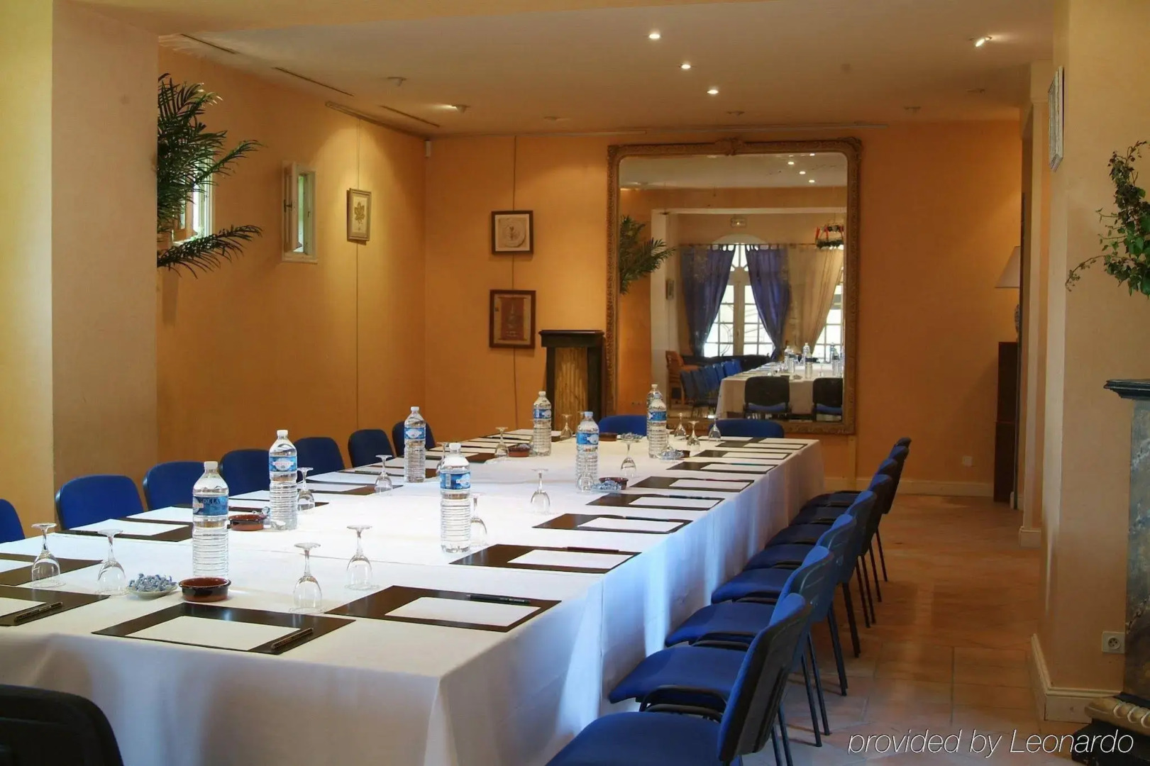 Le Chateau De Candie