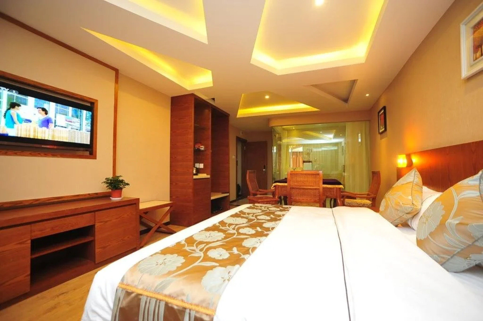 Kunming Pin Zhi Hotel