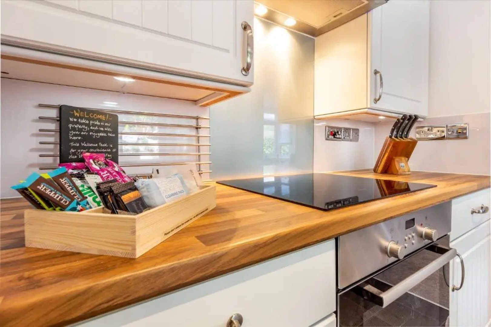 Farningham Road - 2 Bedrooms - Guest Homes