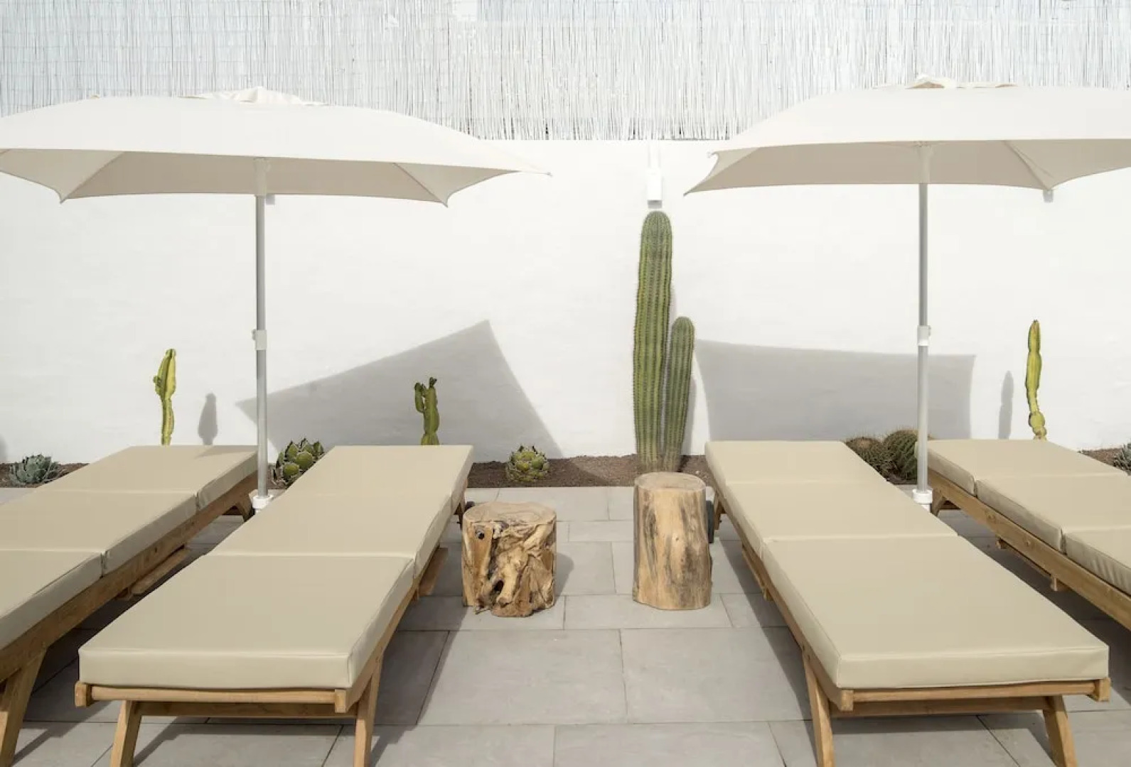 Lightbooking - Edem I