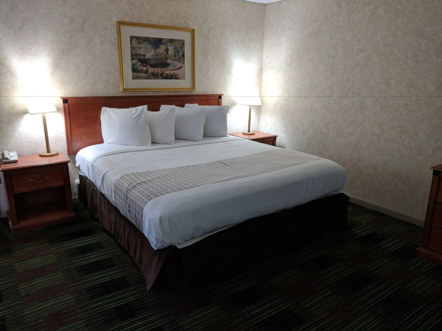 South Shore Inn