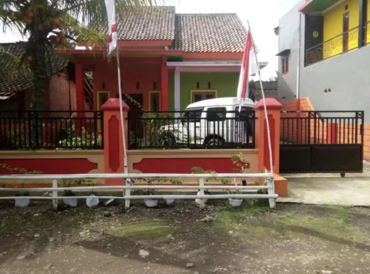 Yunior Guesthouse