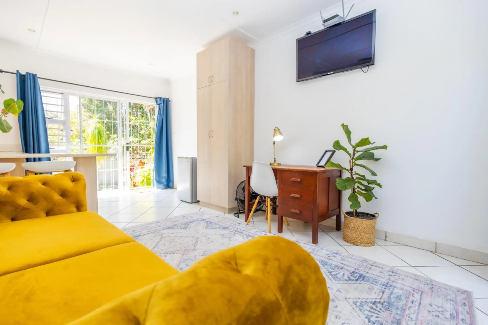 The Yellow Door Guesthouse